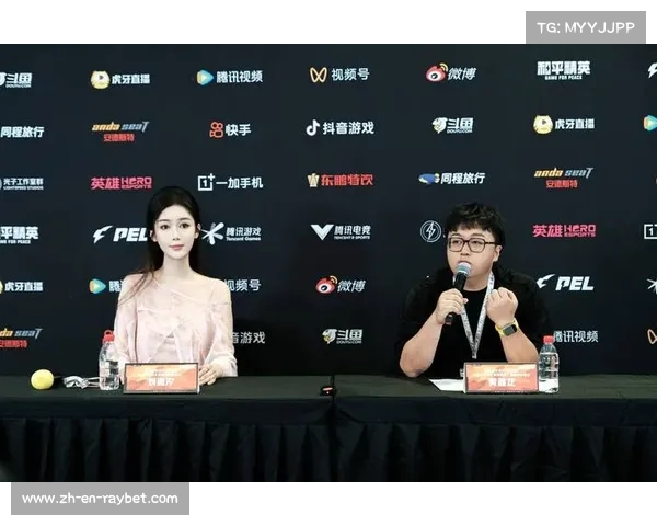PEL赛场精彩瞬间 mingskr华丽击倒DRG两人展现实力与魅力 PEL赛场精彩瞬间 mingskr华丽击倒DRG两人展现实力与魅力